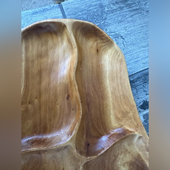 Natural Wooden Divided Serving Platter Hand Crafted Art Extra Large Size - Picture 12 of 15